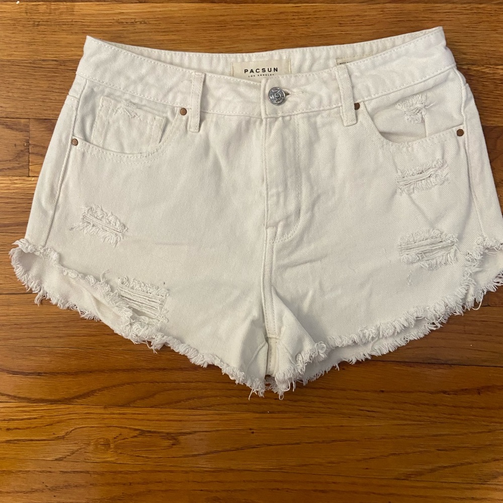 white pacsun jean shorts